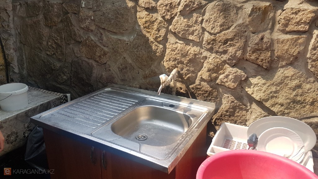 Все кафе Центрального парка Караганды теперь подключены к центральному водоснабжению и канализации