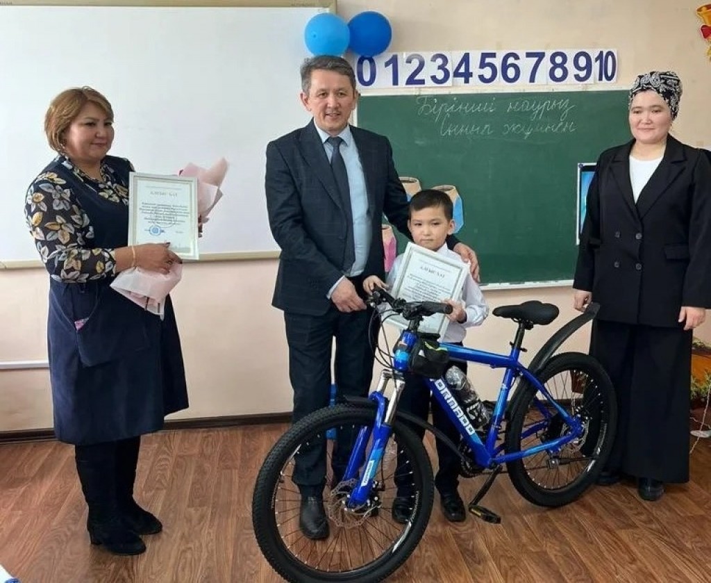 Восьмилетний школьник из Караганды спас младшую сестру во время пожара