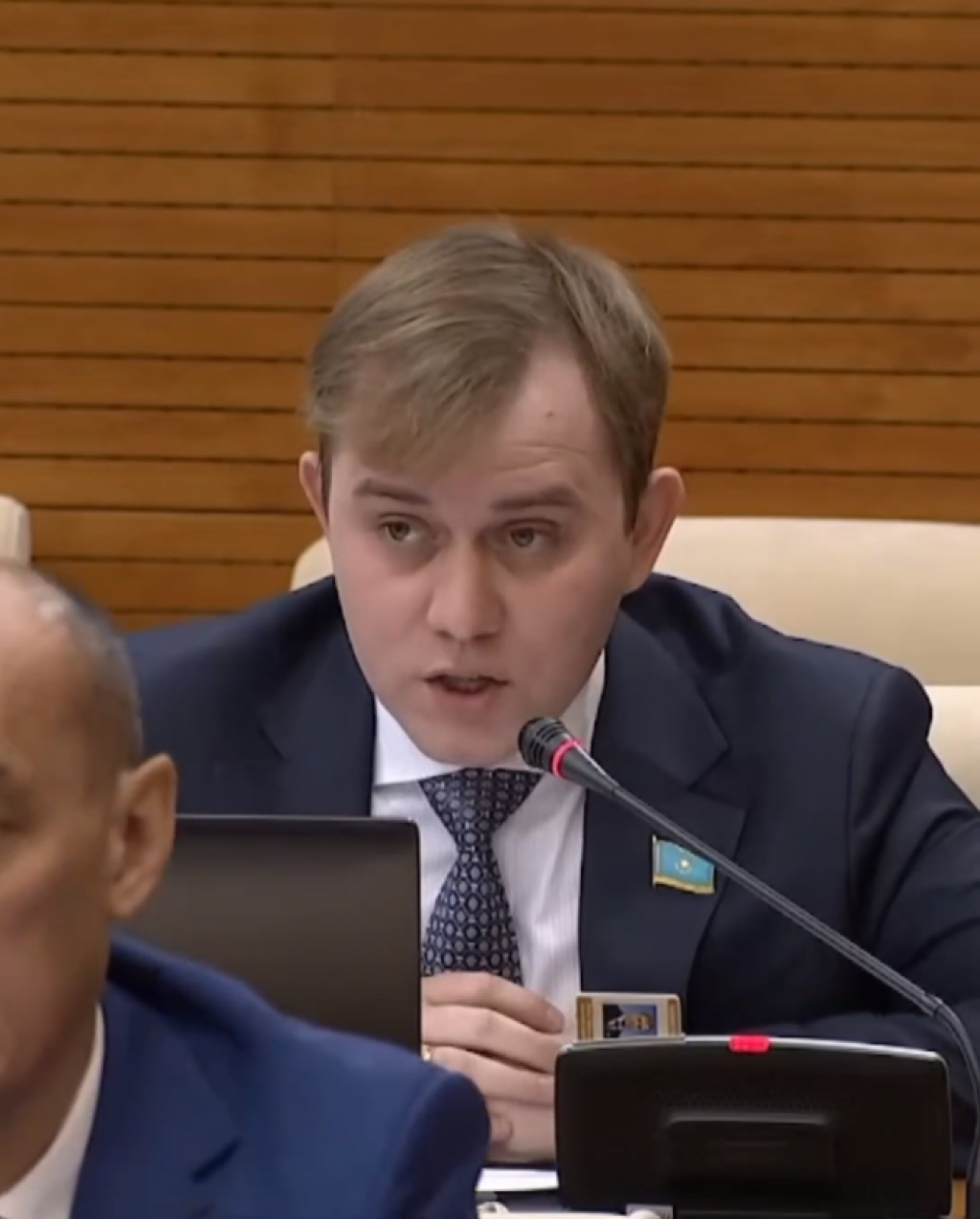 Проблема теплоснабжения Шахтинска дошла до парламента. Депутат просит проверить ТЭЦ