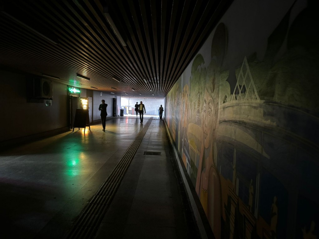 Почти неделю нет света в одном из подземных переходов Караганды