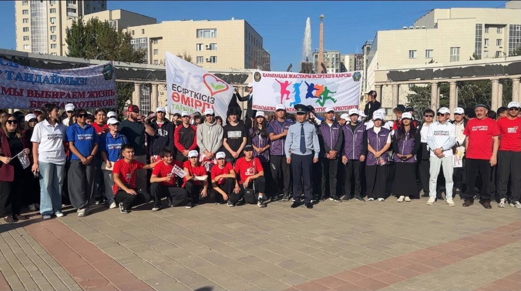 Три города — один день: в Карагандинской области закрасили более тысячи наркограффити