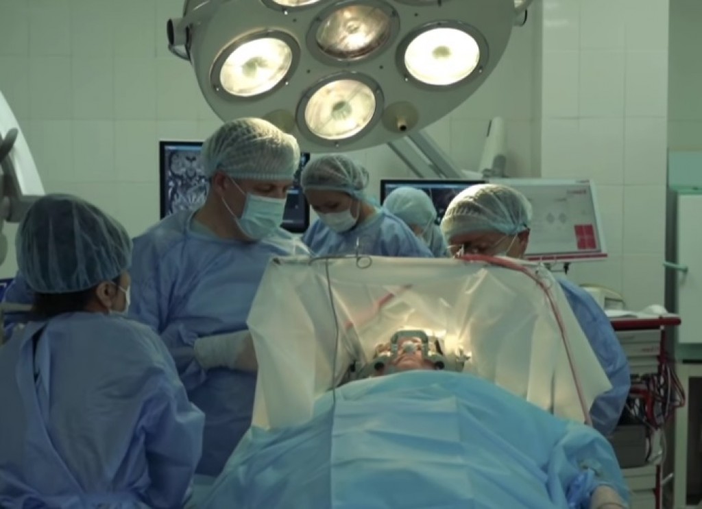 Нейрохирурги Карагандинской области отрабатывают новые методы лечения фармакорезистентной эпилепсии