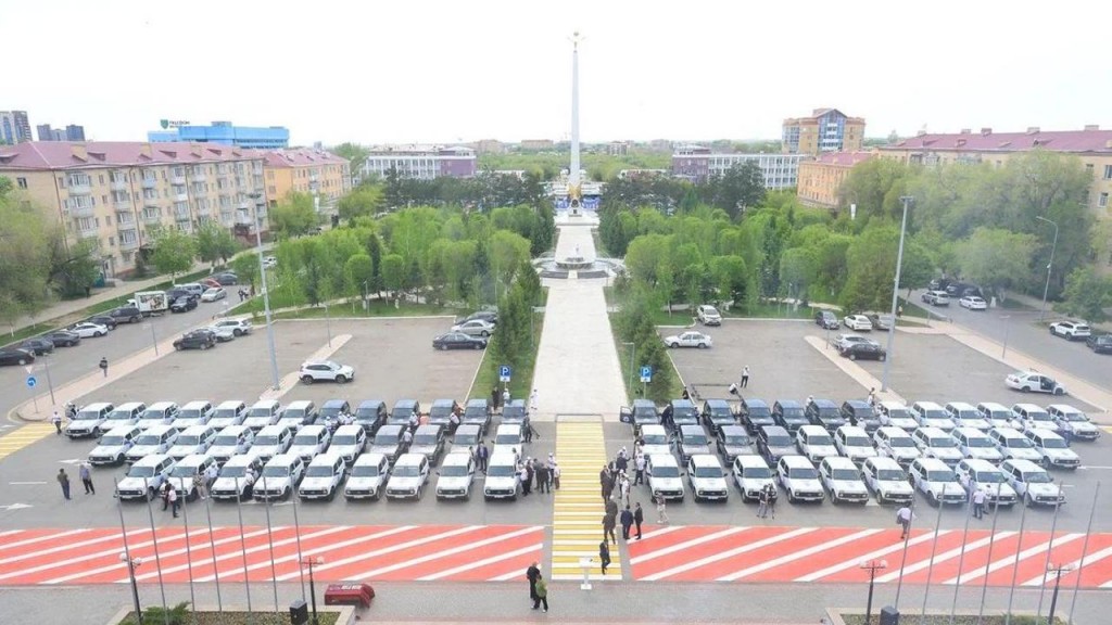 Ветеринарным станциям Карагандинской области вручили ключи от новых автомобилей