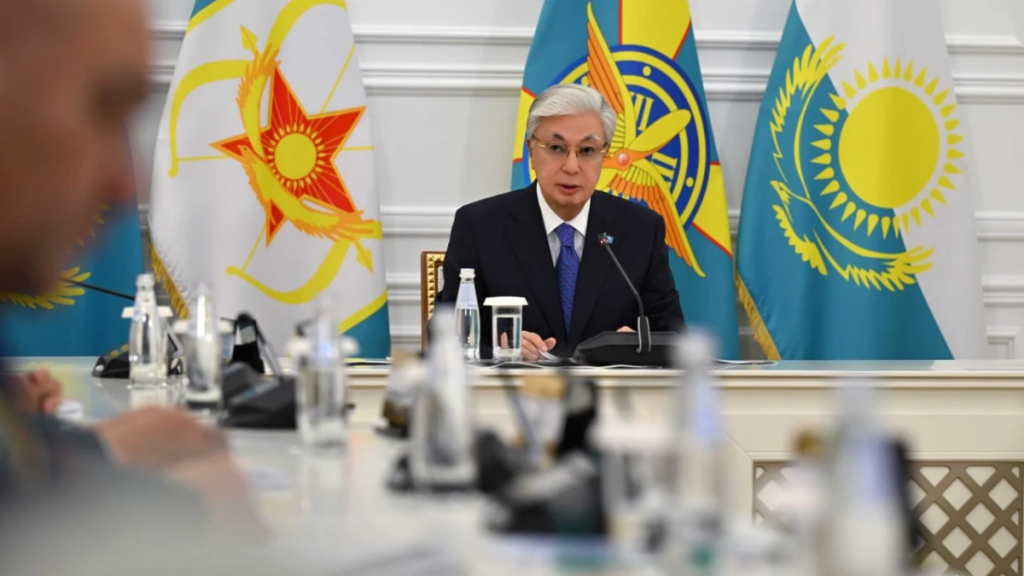 Токаев поручил подготовить план военной реформы Казахстана