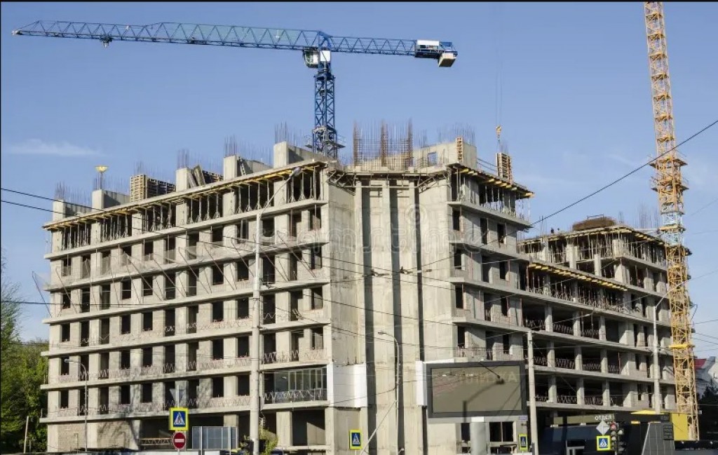 Под угрозой сноса оказалась новая высотка в Караганде