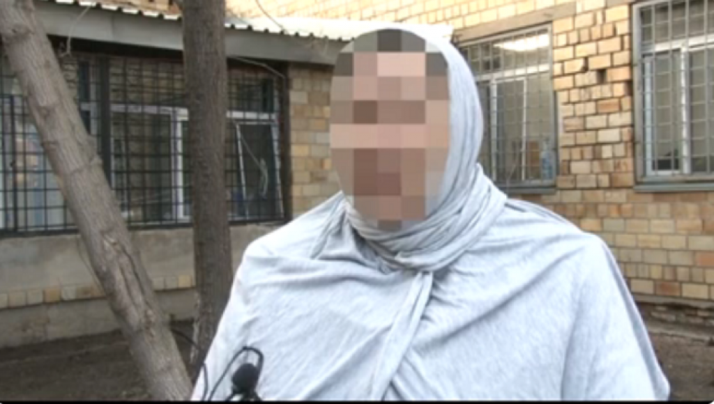 Полицейские с работниками банка пресекли попытку интернет-мошенников выманить у карагандинки 3 млн тенге