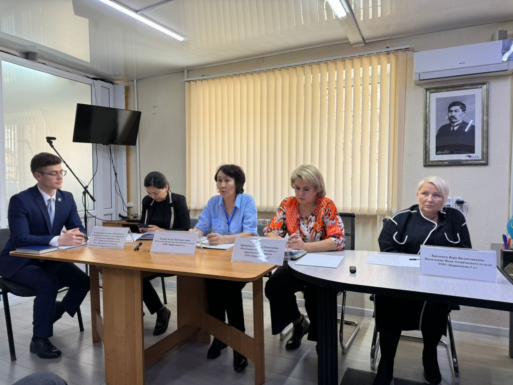 «Будут очень большие проблемы», — жителям Карагандинской области скоро придется экономить воду