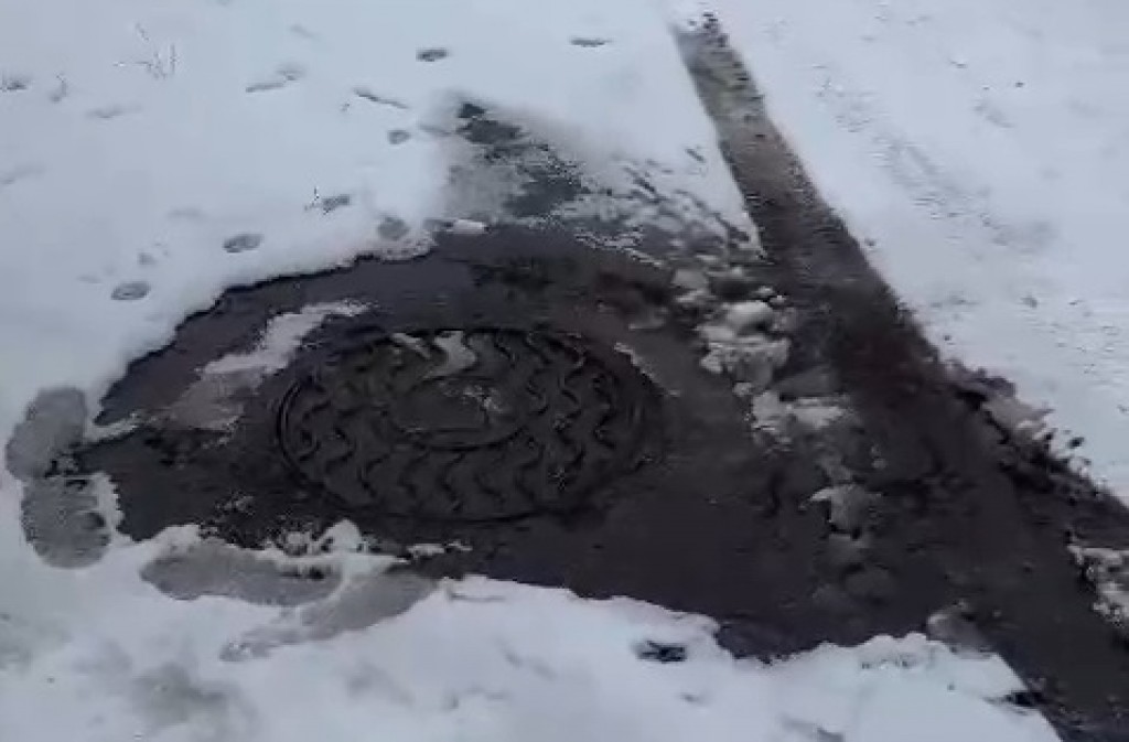 Колодец наполнен водой: карагандинцы жалуются на проблемный водопровод