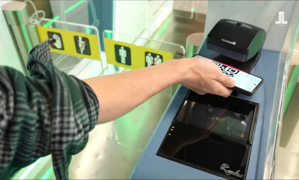 Забудьте про паспорт: на границе испытывают проход по QR-коду