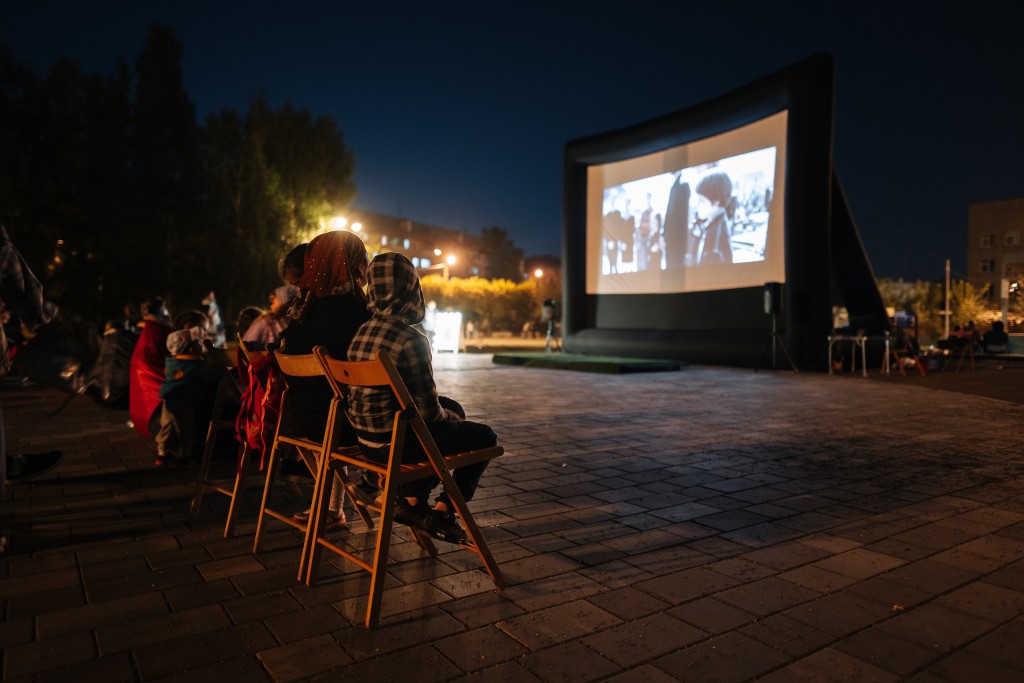 В темиртауском парке бесплатно покажут мультфильмы для детей