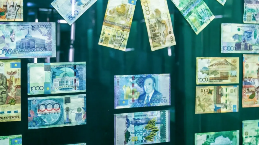 Защита от подделок устаревает: почему Нацбанк так часто меняет дизайн банкнот