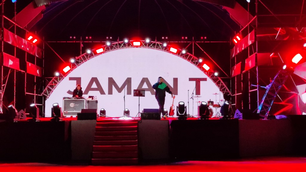 Меруерт Тойбекова, Қазыбек Құрайыш и JAMAN-T поздравили темиртаусцев с Днем города