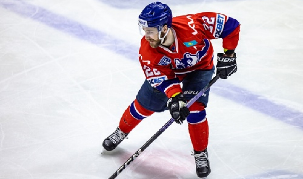 Хоккеист «Хумо» продолжит карьеру в «Сарыарке»