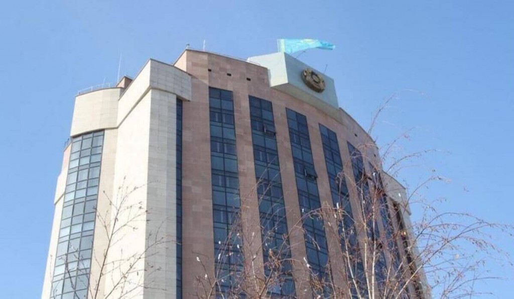 Подростки и наркотики: полиция обратилась к родителям