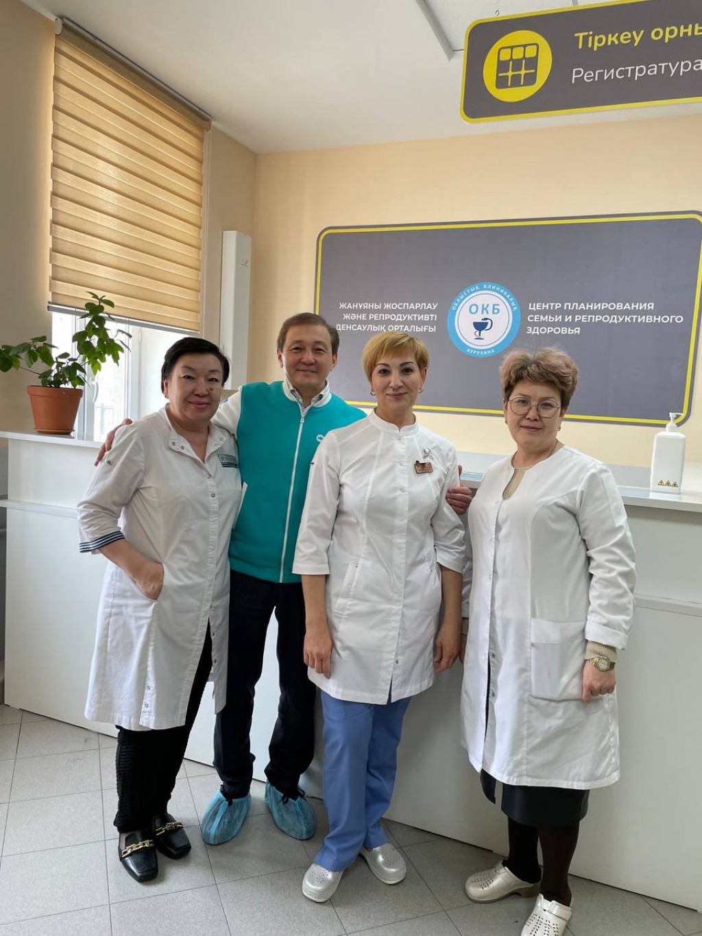 «Необходимо повысить статус медиков»: кандидат в депутаты ознакомил с предвыборной программой медицинских работников