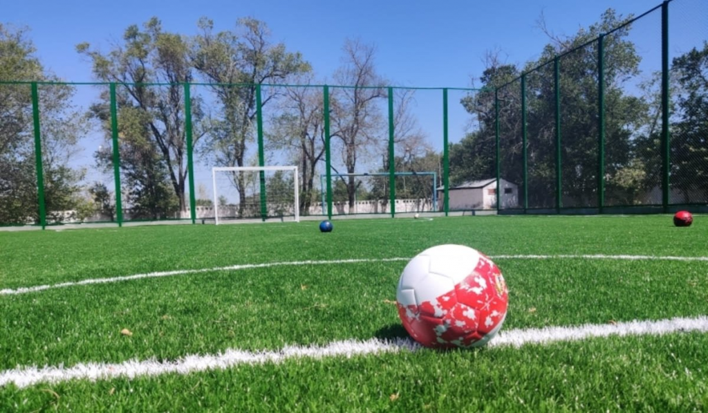 Школьные спортплощадки проверят в Казахстане после гибели мальчика в Астане