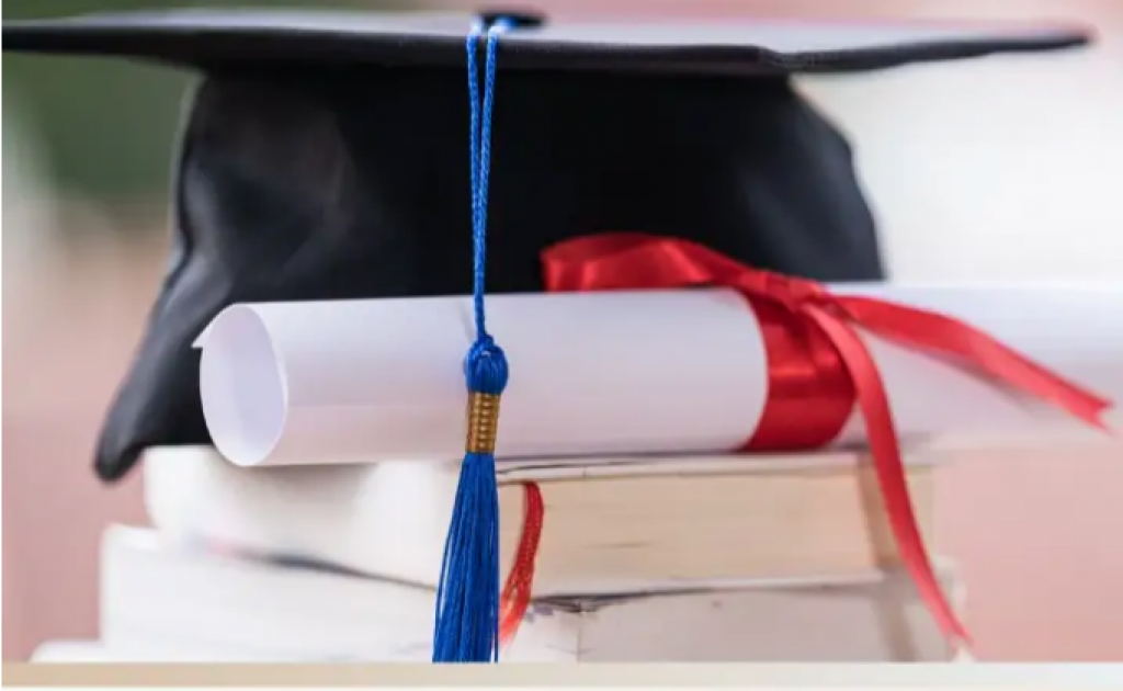 В Казахстане около 113 тысяч абитуриентов подали заявки на гранты в вузы