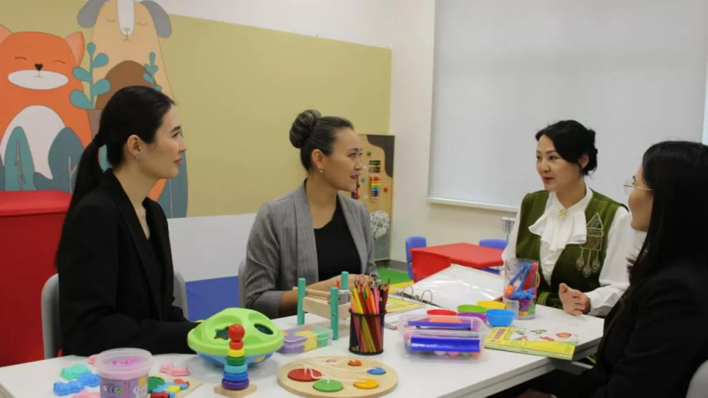 Национальные центры подготовили десятки тысяч учителей в 2025 году