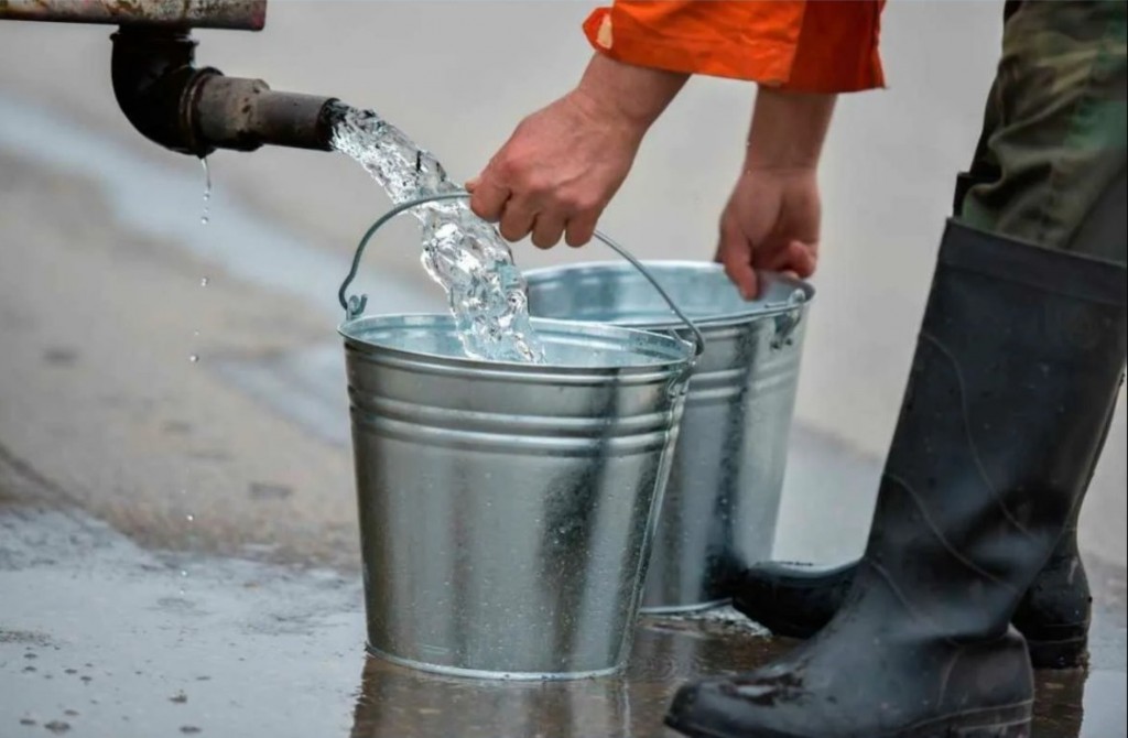 В Темиртау объявлен режим ЧС из-за повреждения водопровода