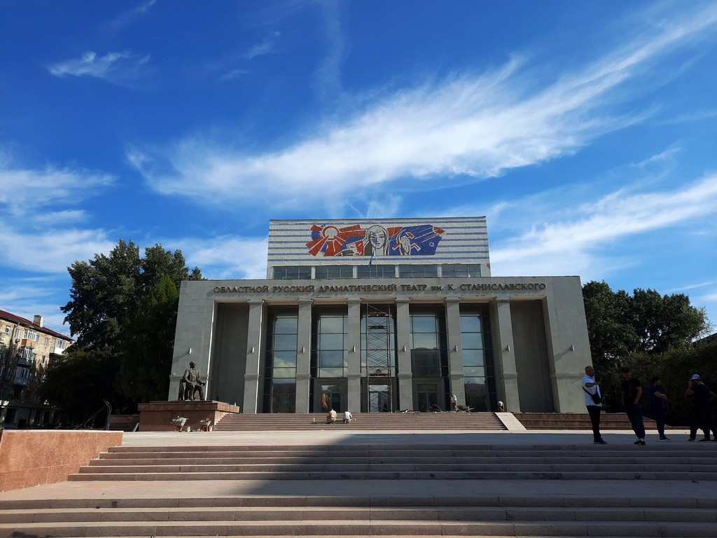 Карагандинский театр Станиславского готовится к открытию 95-го сезона