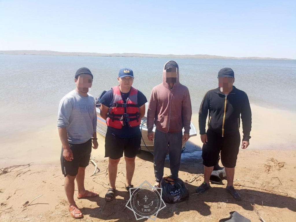 Пять человек спасли на водоемах Карагандинской области за выходные