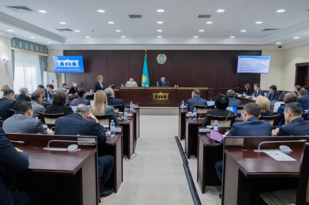 Казахстанцев не будут увольнять за алкогольное опьянение вне работы