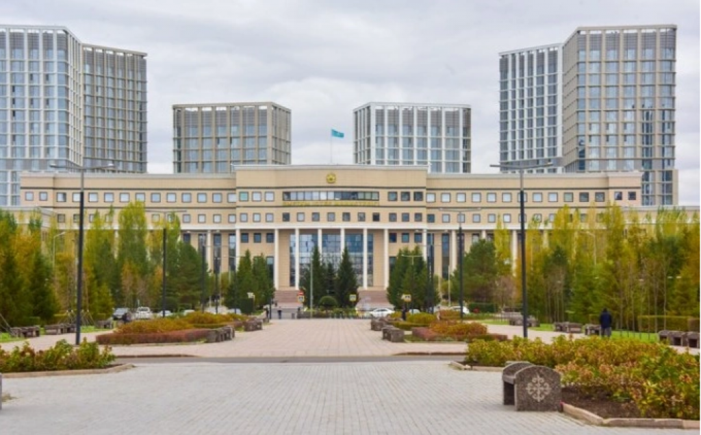 Правила легализации документов и консульских процедур могут пересмотреть в Казахстане