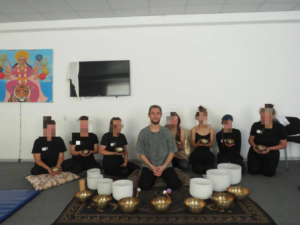 В исправительном учреждении в Карагандинской области провели сеанс звукотерапии