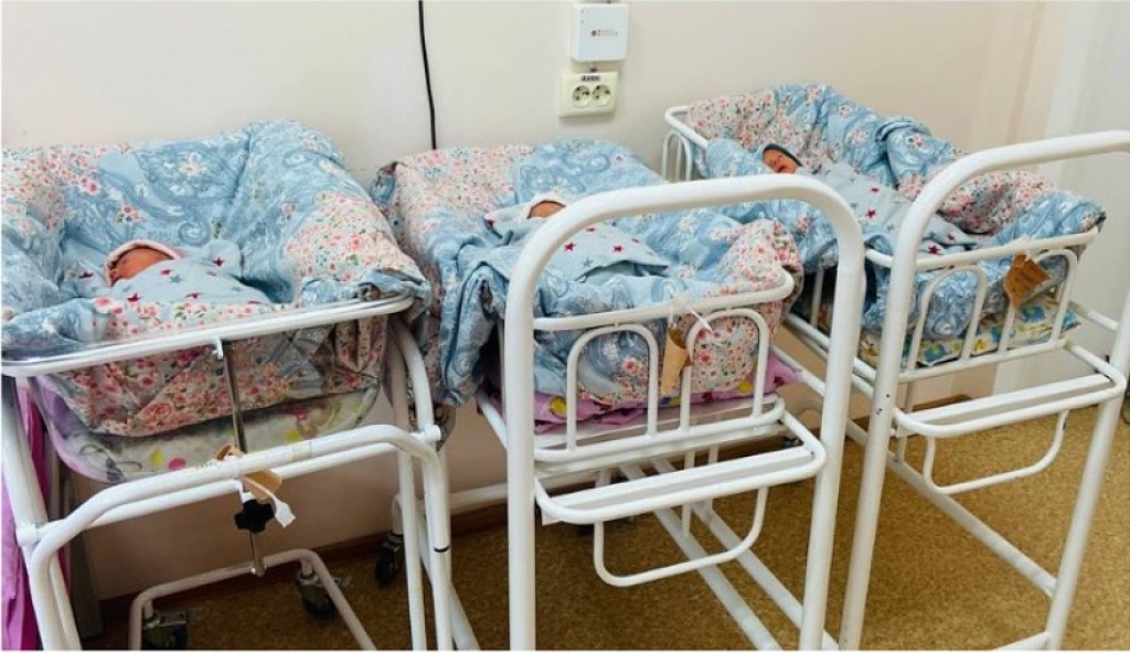 В одном из роддомов Караганды родилась тройня