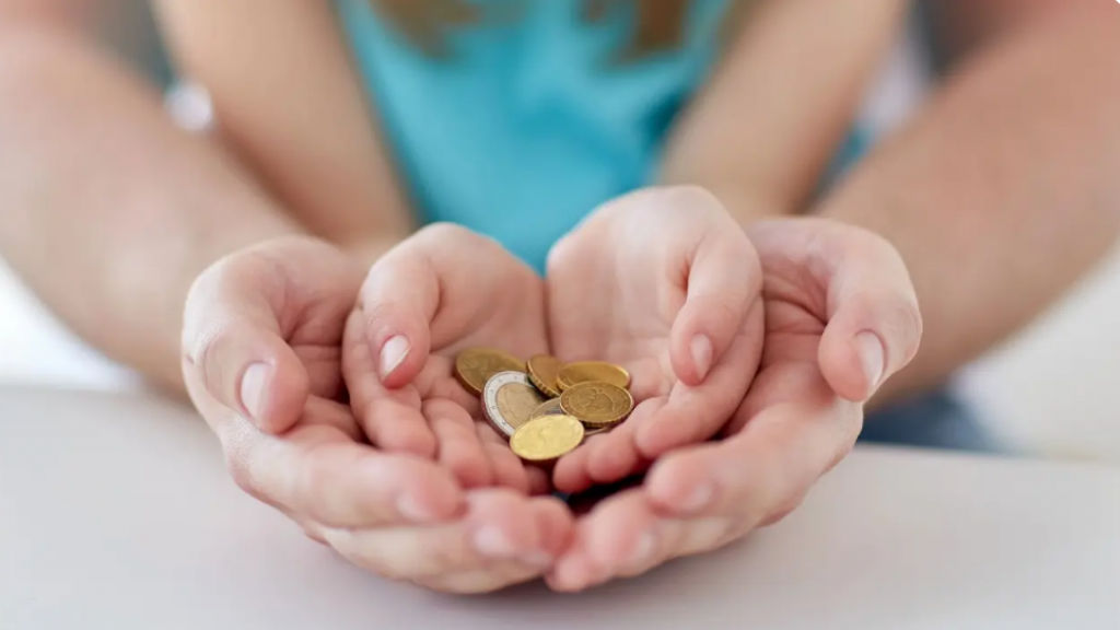 Обеспеченным многодетным не будут платить госпособие в Казахстане: нововведение поддержали в ЮНИСЕФ