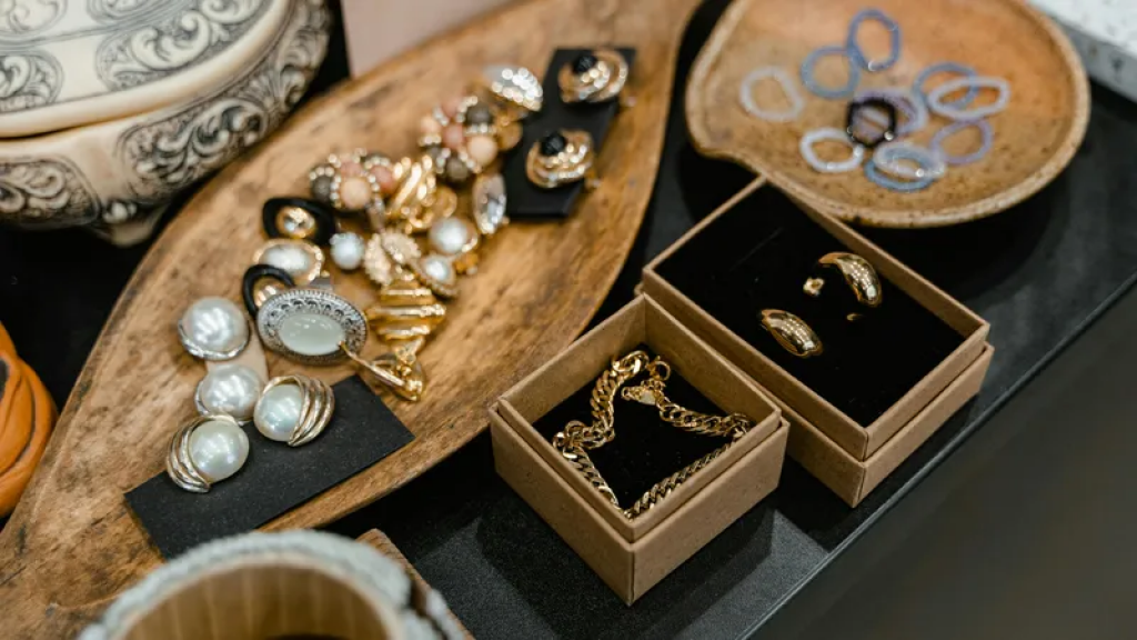 Қазақстанда зергерлік бұйымдарды жаңа ережелер бойынша сататын болады