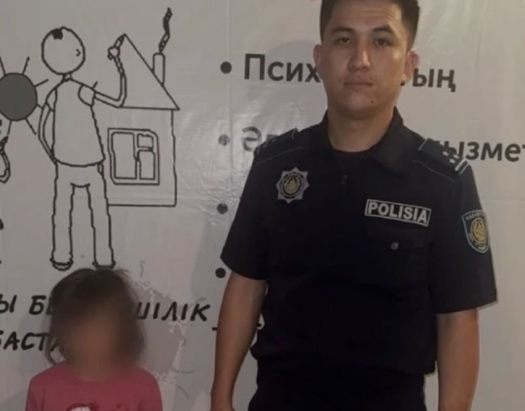 Маленькая карагандинка сбежала из дома и нашла пристанище в центре жертв насилия