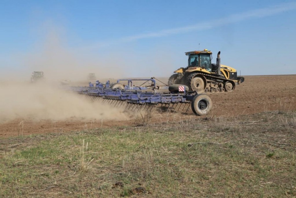 В Карагандинской области началась подготовка к весенним полевым работам