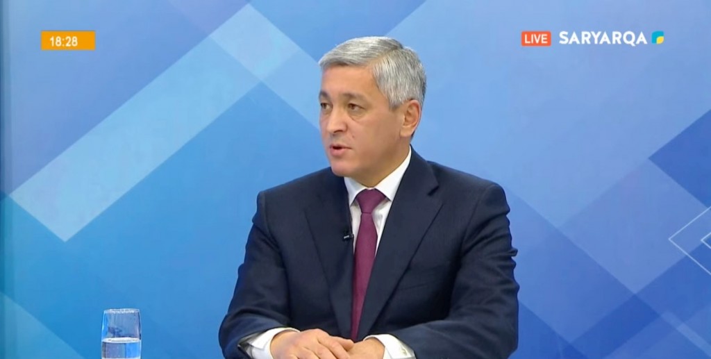 Как решается вопрос дефицита медиков в Карагандинской области