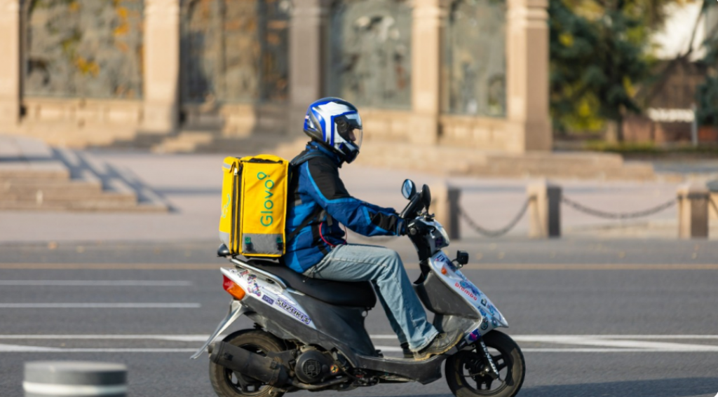 Работающих через онлайн-платформы самозанятых освободят от уплаты ИПН 