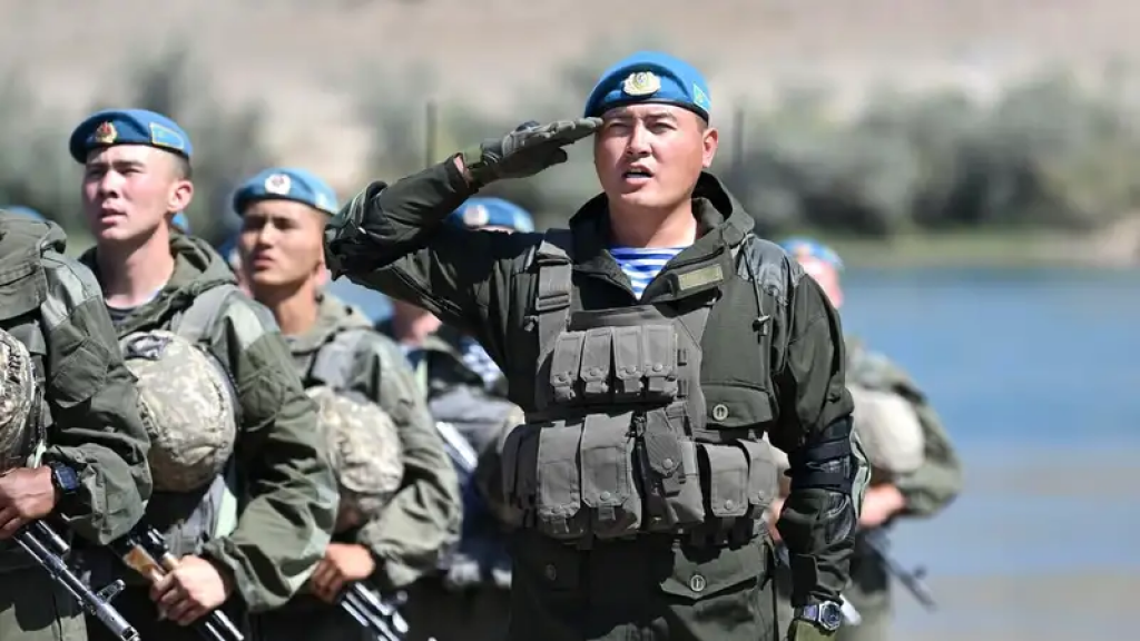 Сколько казахстанцев планируют призвать на воинскую службу в 2025 году