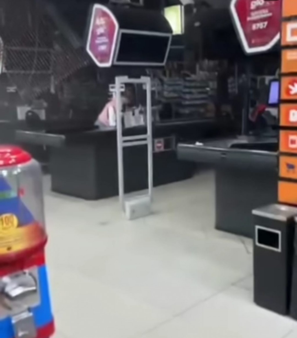 В темиртауской «Корзине» прокомментировали инцидент с потолком