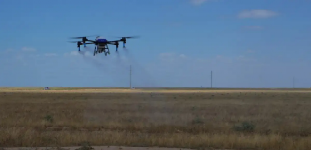 Казахстан закупит дроны для борьбы с саранчой