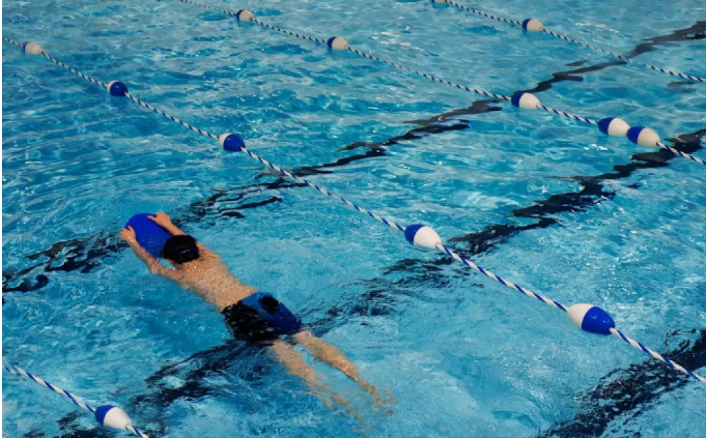 Сколько бассейнов проверили за последние два года в Казахстане