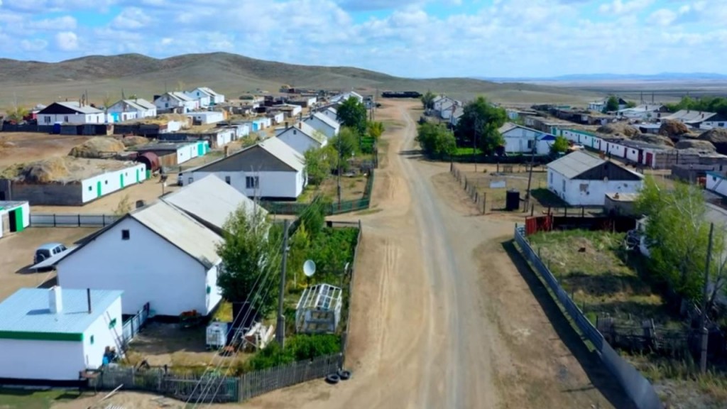 Социальная ответственность бизнеса: предприниматель провёл в дома сельчан питьевую воду