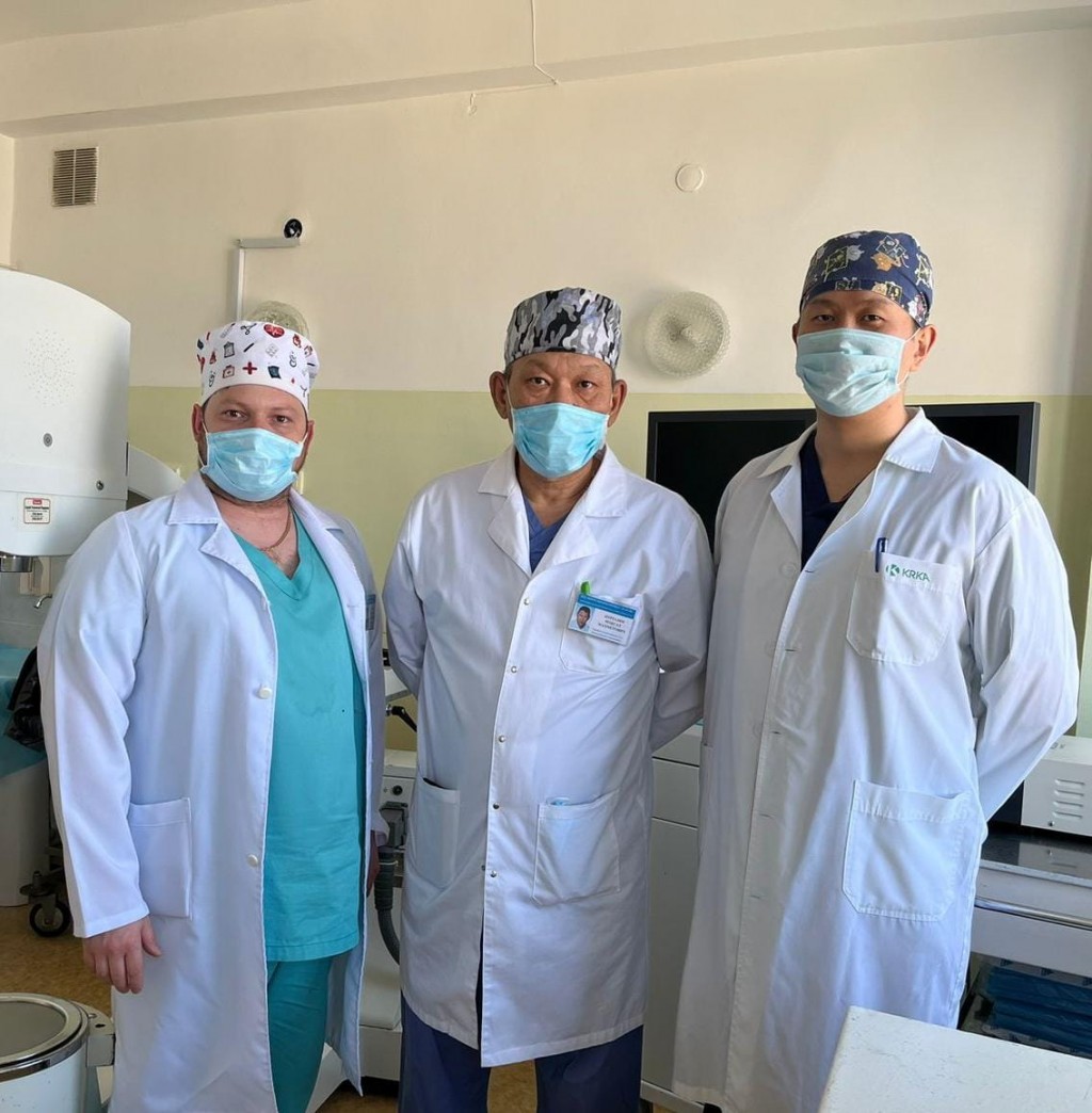 Врачи Балхаша рассказали, как спасли жизнь мальчику, который упал с четвертого этажа