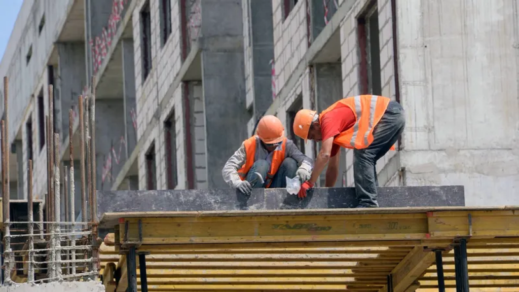 В Казахстане будут мониторить цены на строительные материалы