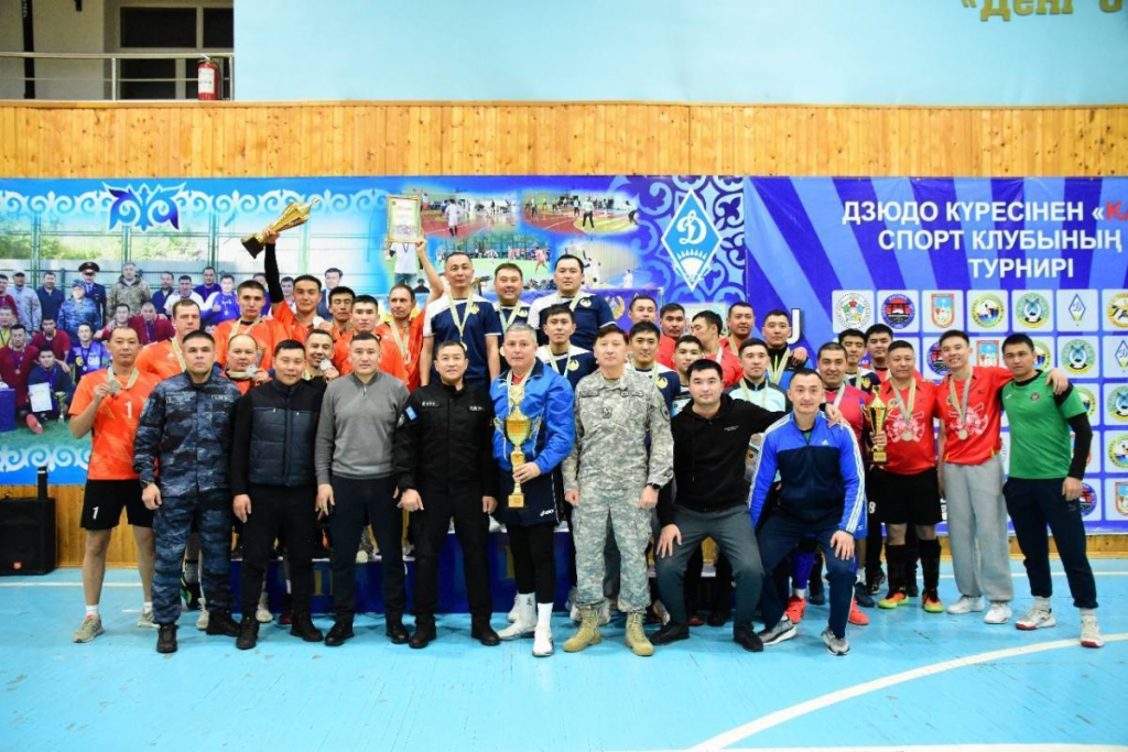 Волейболдан ашық турнир Қарағанды облысы ПД-да өтті