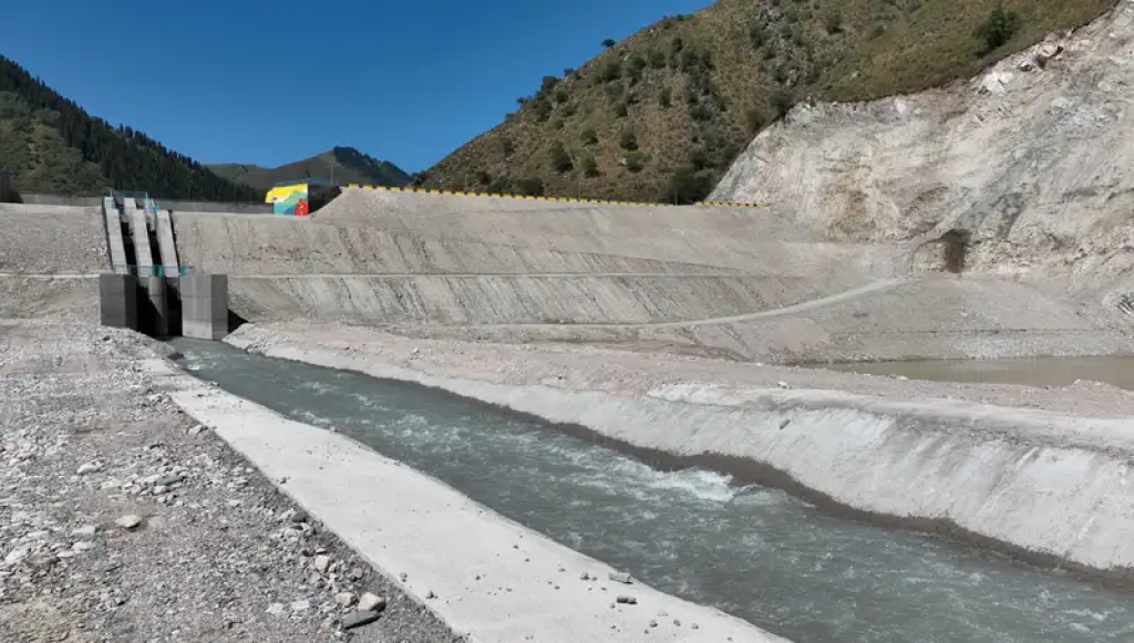 Сенатор заявил о формальных проверках плотин накануне возможных паводков