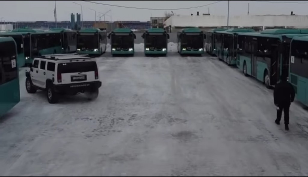 Один из автопарков Караганды получил 15 новых автобусов