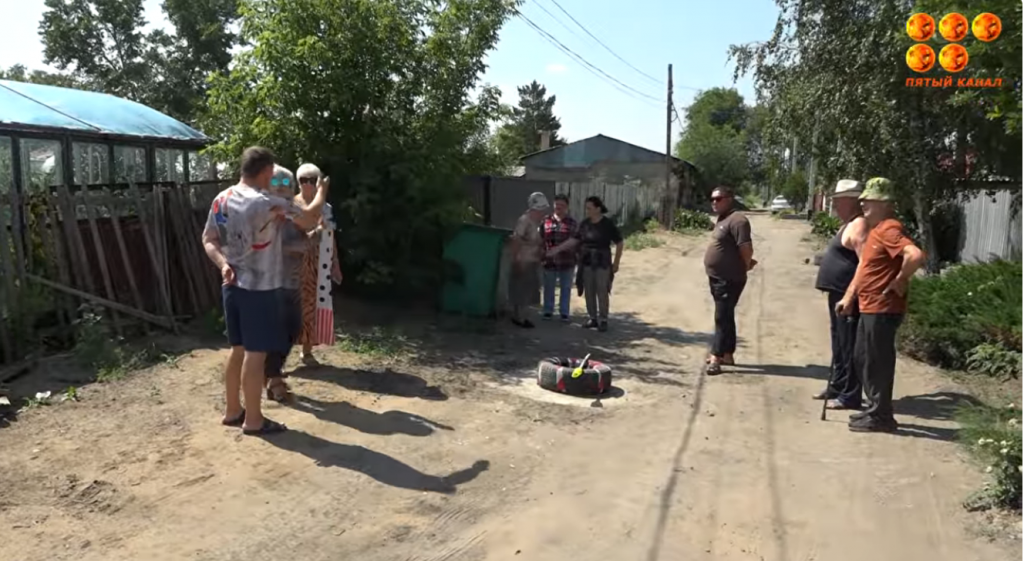 В Сортировке на улице Юная коммунальщики провели вторую ветку водопровода