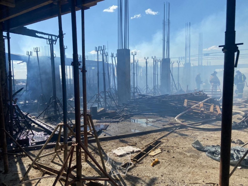 38 вызовов: «горячие» выходные выдались у пожарных Карагандинской области