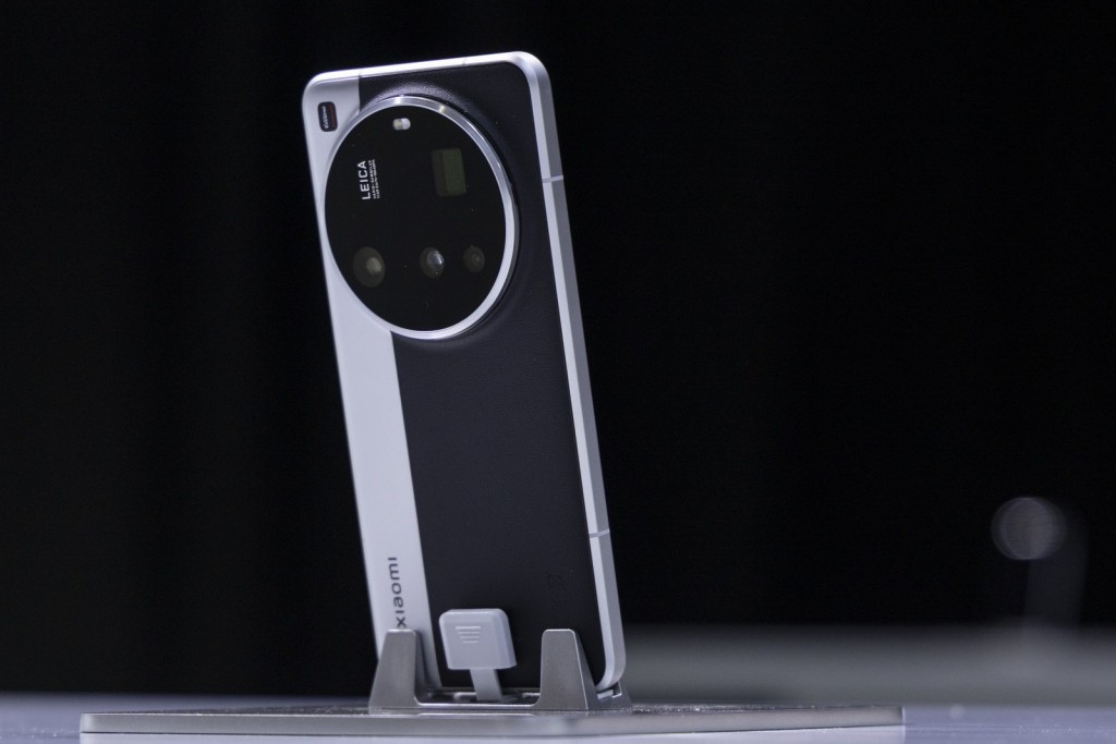 Xiaomi фотосурет өнерін әлемдік нарықта биік шыңға шығаратын Xiaomi 15 Сериясын ұсынады