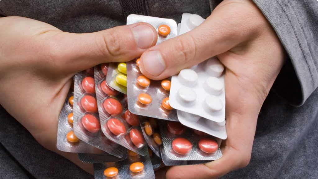 В Казахстане выпускают дженерики, которые не способны конкурировать с иностранными аналогами – АЗРК