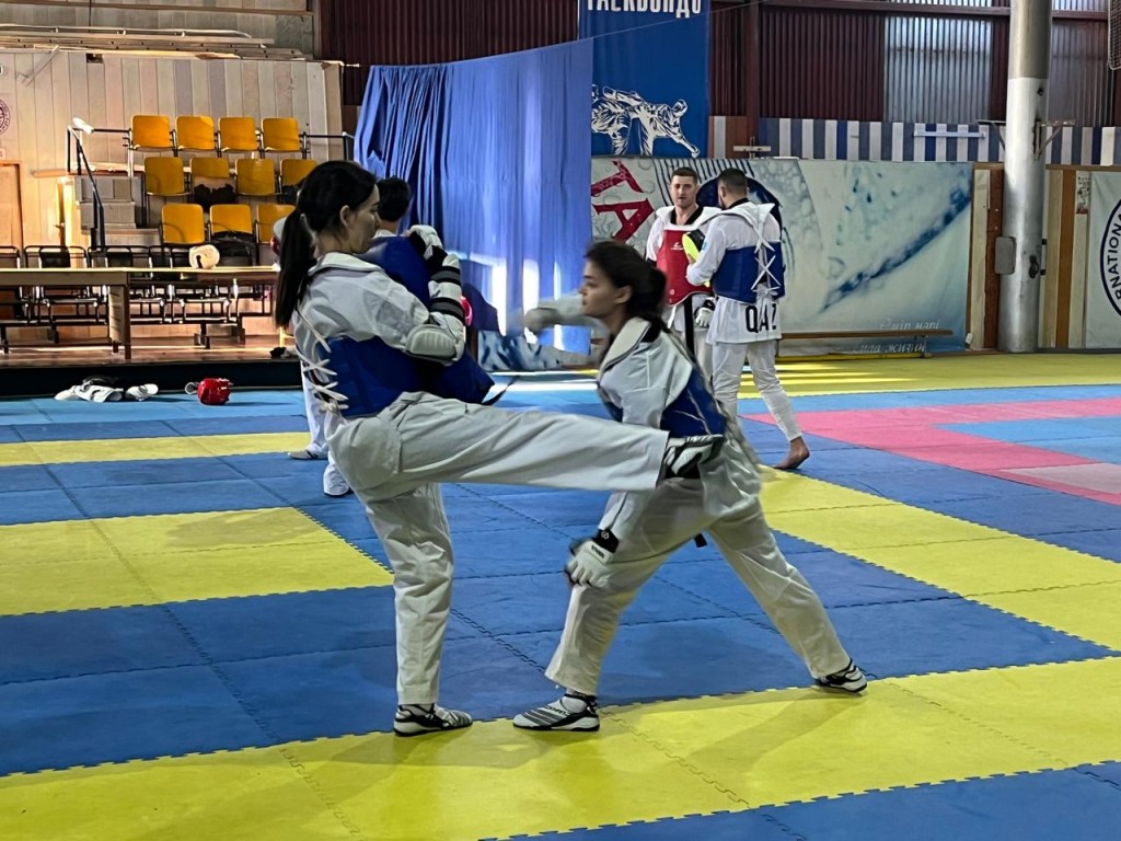 Пятеро сурдо таэквондистов из Карагандинской области поборются за медали на Азиатских играх